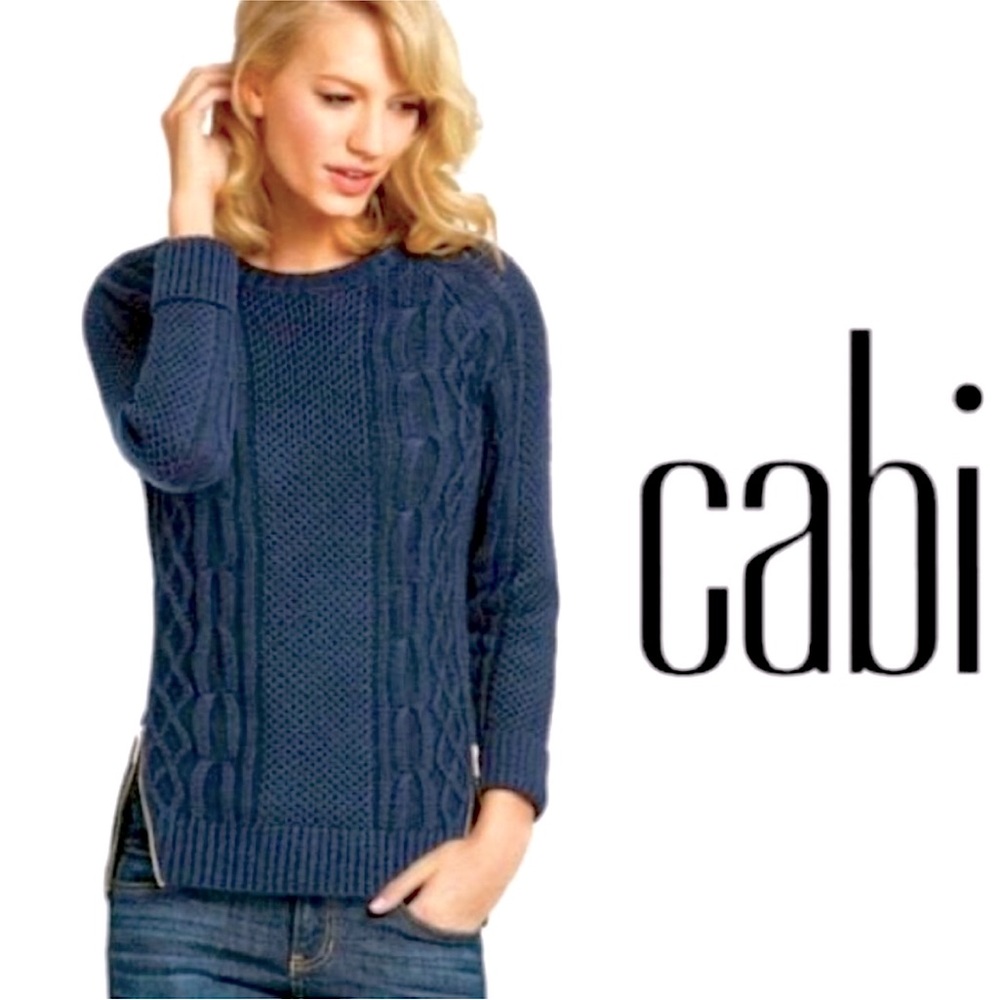 Cabi Navy Blue Scoop Neck Heavy Cable Knit Sweater Double side zip Sz Xs / Sz S